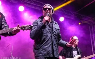 Tomasz Karolak w Kole podczas muzycznego stand upu