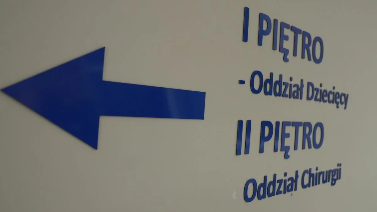 nowi specjaliści w kolskim szpitalu podczas konsultacji dziecięcej