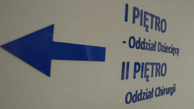 nowi specjaliści w kolskim szpitalu podczas konsultacji dziecięcej