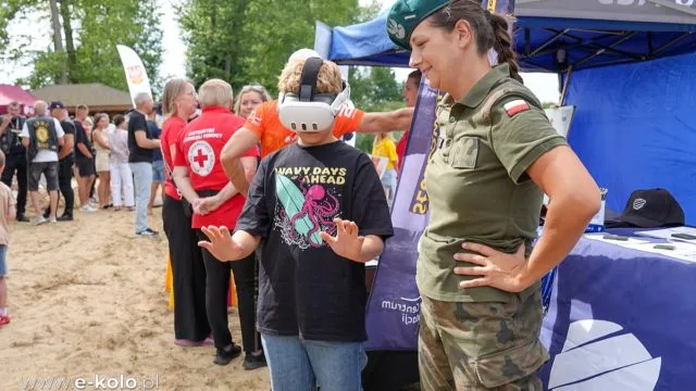 Piknik Bezpieczne Wakacje nad wodą w Brdowie z nauką pierwszej pomocy i atrakcjami dla dzieci
