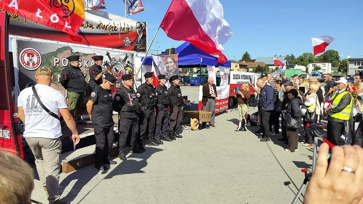 Protest w Kłodawie przeciw składowaniu odpadów w kopalni soli na targowisku