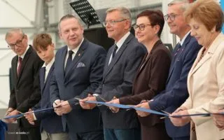 hala sportowa przy SP2 w Kole z zadaszonym boiskiem i zapleczem