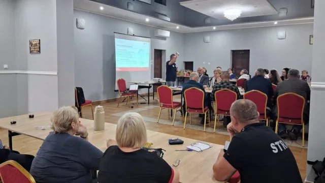 Warsztaty ochrony ludności w Łuczywnie – jak zachować się w kryzysie podczas szkolenia pierwszej pomocy